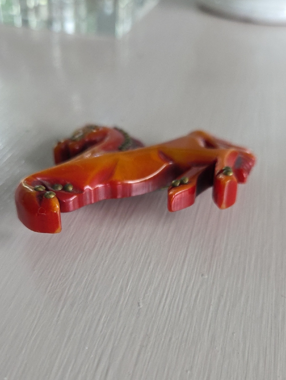 Bakelite Rust Orange Horse Pin Brooch - Picture 7 of 9